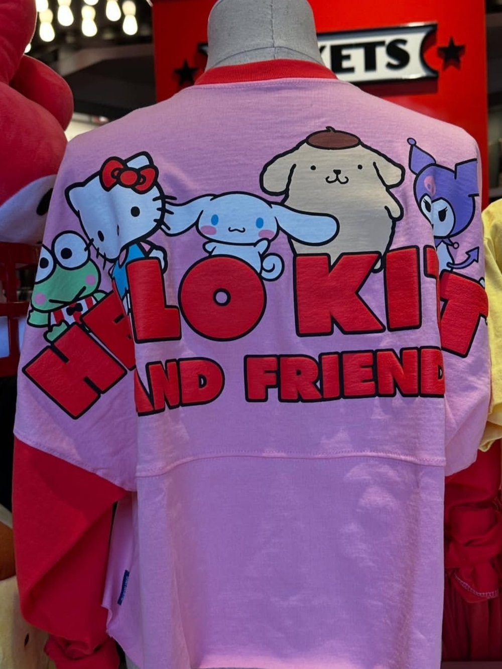 Hello Kitty Spirit Jersey Universal Studios Style - Picture 4 of 5
